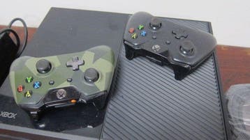 Microsoft - Xbox One - Xbox One - Videogame - Zonder, Games en Spelcomputers, Nieuw