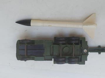 Dinky SuperToys 1:48 - Véhicule militaire miniature (2) -