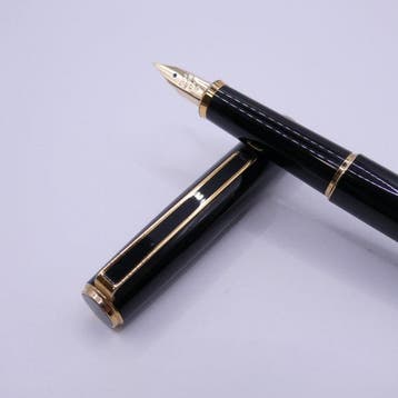 Pilot - Pilot Fountain Pen Black 14K-585 Gold Nib - Sans, Nieuw