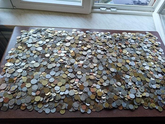 Wereld. Massive lot of approx +- 20 kilogram world coins!, Postzegels en Munten, Munten | Europa | Niet-Euromunten