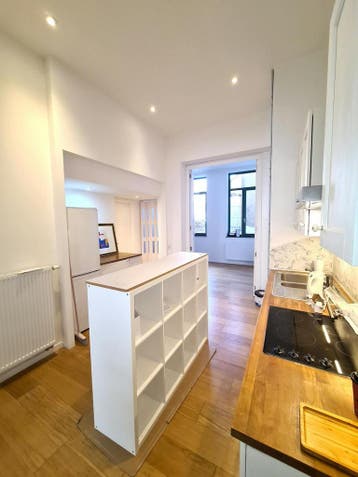 Appartement aan Rue de Danemark, Saint-Gilles, Immo, 50 m² of meer
