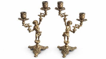 FG - Paire de chandeliers figuratifs en laiton – 2, Antiek en Kunst
