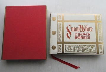 Snowwhite and the seven dwarfs - groot formaat album - 1