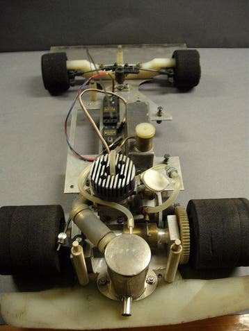 Artigianale 1:8 - Modelauto (2) - Auto da corsa, Nieuw