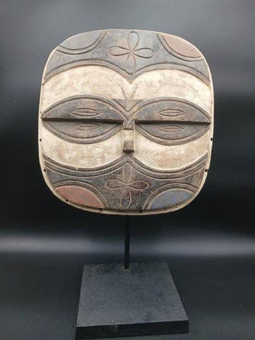 Uitzonderlijk Afrikaanse masker - batekke - Gabon (Zonder