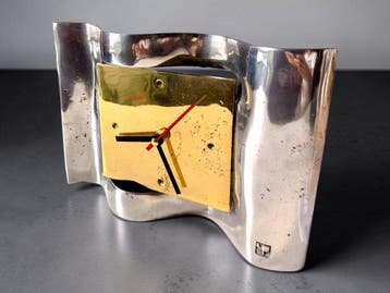 Tafel/bureauklokken - David Marshall Brutalist Messing,