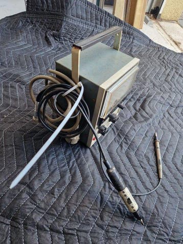 Werkgereedschap Industrial - LV-76A VTVM Volt meter