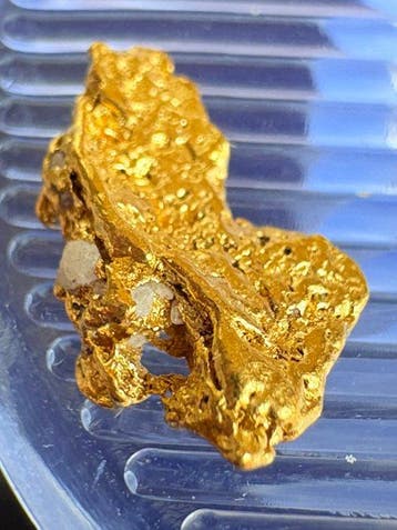 Goud Goud nugget- 0.37 g - (1)
