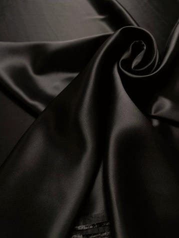 B500 - 550 x 140 cm - Doppio raso in pura viscosa - Textiel