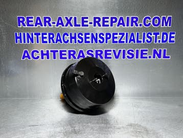 Rembekrachtiger Mercedes-Benz (motorruimte, Motor), Verzenden