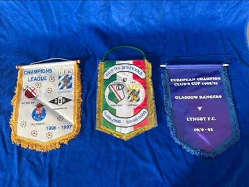 Voetbalmemorabilia - Set van 3x Vintage Europese, Nieuw