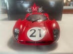 CMR 1:12 - Voiture miniature - Ferrari 330 P4 Le Mans 1967, Hobby & Loisirs créatifs