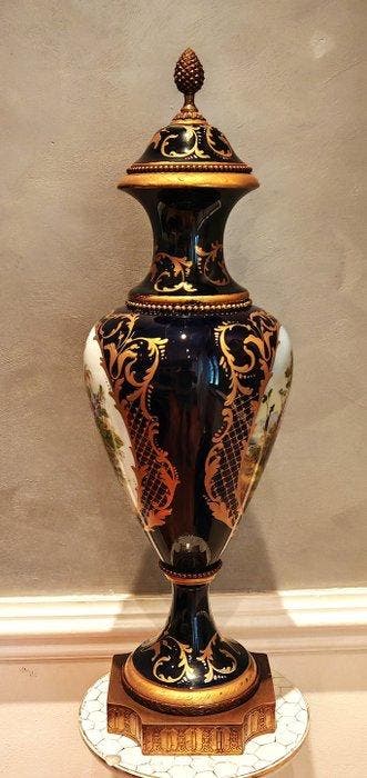 Nello stile di Sèvres XX secolo - Vase - Porcelaine - Bleu, Antiquités & Art