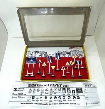 Dinky Toys, Atlas 1:43 - Modelauto - Lot Dinky Toys Atlas -, Nieuw