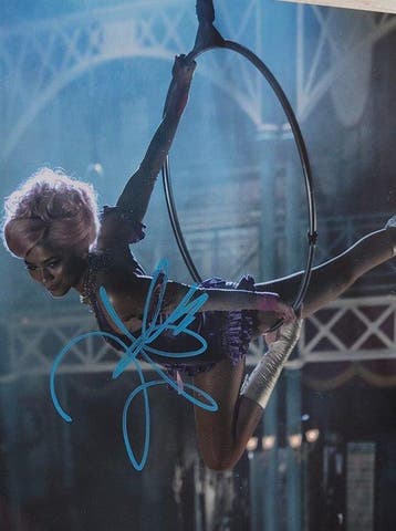The Greatest Showman - Zendaya Signed Photo 8x10 - Beckett, Nieuw