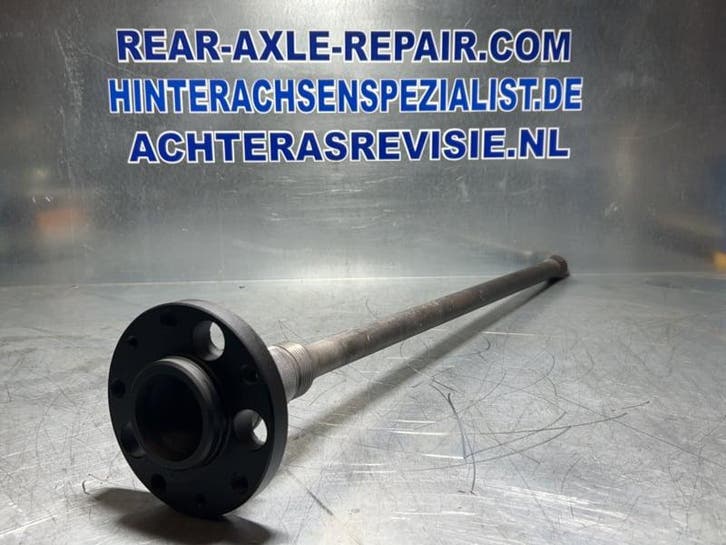 Steekas Iveco Daily 35S 2000 - 2006 (Achteras), Auto-onderdelen, Remmen en Aandrijving, Gebruikt, Universele onderdelen, Verzenden