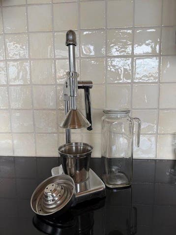 Sapcentrifuge (2) - Chrome citruspers met sapkan - Chroom -