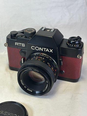 Yashica Contax RTS + 1.7/50mm, Bordeaux kleur bekleding, Audio, Tv en Foto, Nieuw