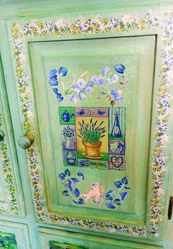Monica Maceratini - Credenza - Naaldhout - Handgemaakt