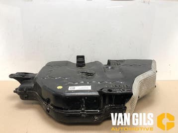 Adblue tank Volkswagen Tiguan O85385