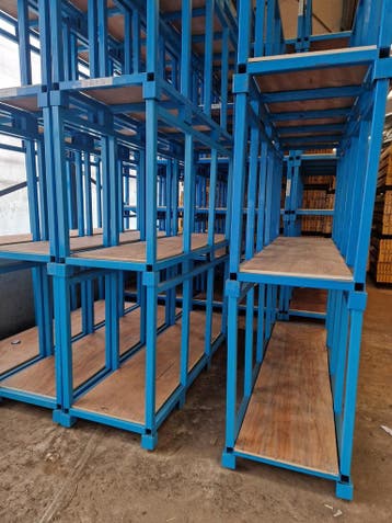 Stapelrek 253x72x75cm met multiplex plaat blauw gebruikt, Zakelijke goederen, Kantoor en Winkelinrichting | Magazijn, Stelling en Opslag