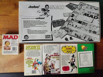 Mad - Bordspel - Kaartspel + pockets, Nieuw