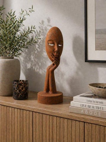 Statue, sculptuur, sculpture abstract womans head on arms -
