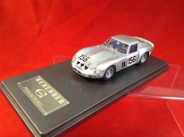 Remember / Codolo - made in Italy 1:43 - Voiture de course, Nieuw