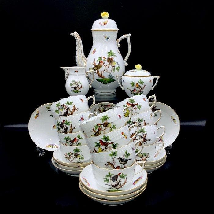 Herend - Exquisite Tea Set for 12 Persons (27 pcs) -, Antiquités & Art, Antiquités | Meubles | Tables