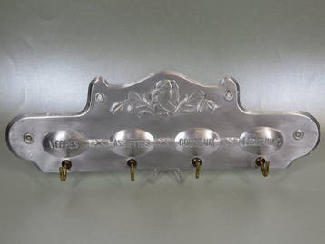 Keukenrek : Verres / Assiettes / Couteaux / Essuie-Mains -, Antiquités & Art