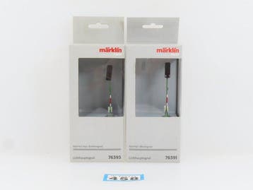 Märklin H0 - 76391/76393 - Signalen (2) - 2 Lichthoofd, Hobby & Loisirs créatifs