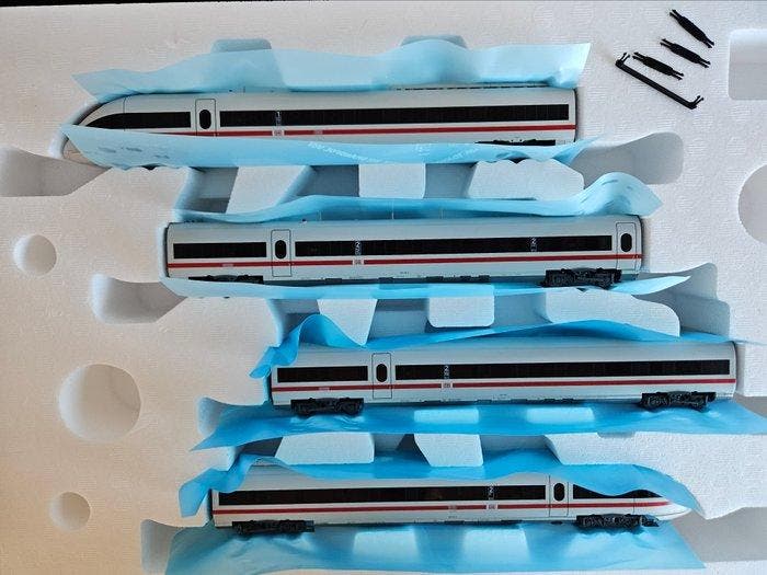 Roco H0 - 63030 - Treinstel (1) - 4-delig ICE-TD BR 605 - DB, Hobby en Vrije tijd, Modeltreinen | H0