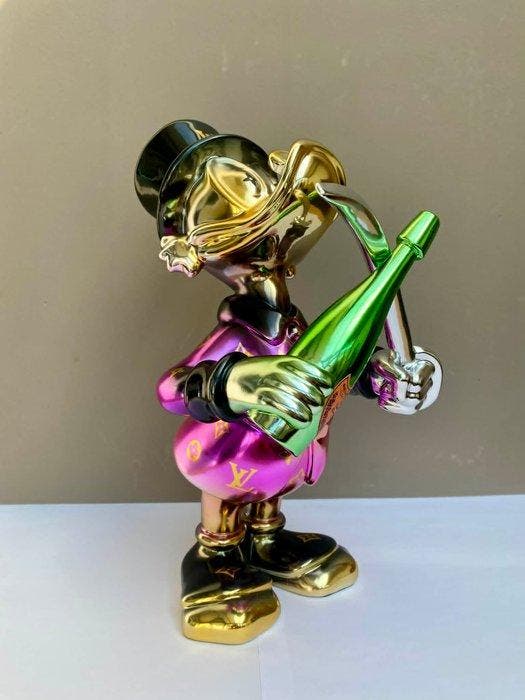 New’Artsy X - Picsou Louis Vuitton & Dom Perignon., Antiek en Kunst, Kunst | Designobjecten