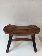 Tabouret - Chêne - Dun fût de whisky.
