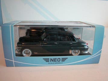 NEO 1:43 - Modelauto - 1949 Chrysler New Yorker 4-door Sedan