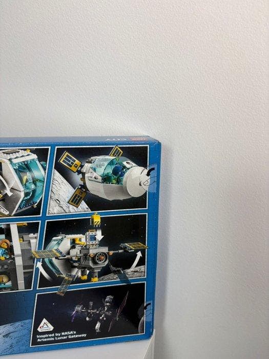 Lego Set - 60349 - Space, City Space - Lunar Space Station, Enfants & Bébés, Jouets | Duplo & Lego