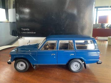 Kyosho 1:18 - Modelauto - Toyota Land Cruiser 60, Hobby en Vrije tijd, Nieuw