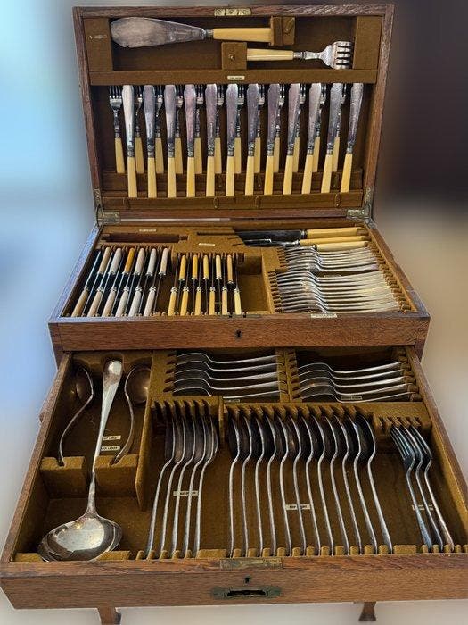 Mappin & Webb - Ménagère - Plaqué(e) argent, Os, Bois - 12, Antiek en Kunst, Curiosa en Brocante