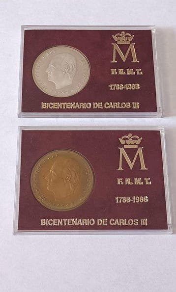 Spanje. Juego de 2 Medallas Bicentenario de Carlos III