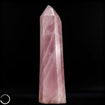 Prachtige rozenkwarts-obelisk – Symbool van liefde en, Antiek en Kunst