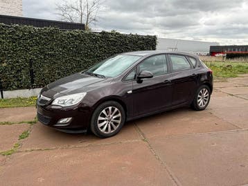 Online veiling - 2012 Opel Astra Personenauto, Nieuw