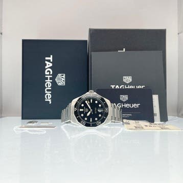 TAG Heuer - Aquaracer Professional 300 - WBP201A.BA0632 -