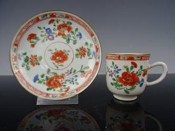Kop en schotel - Porselein - Qianlong 1736-1795