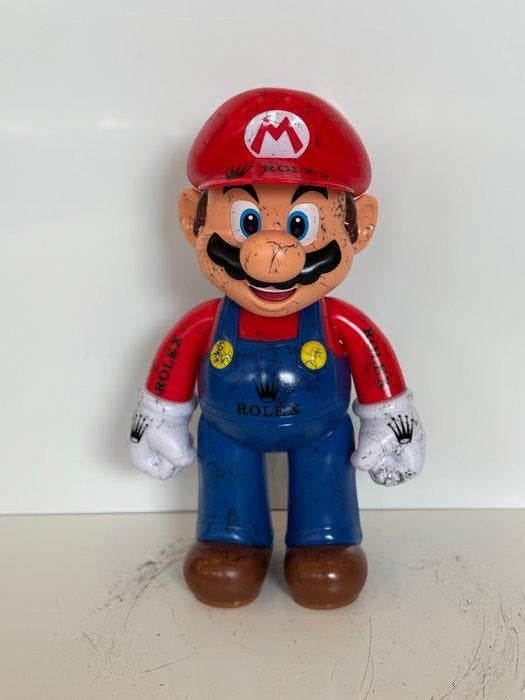 Rob VanMore - Super Mario by Rolex XXL - 51cm, Antiquités & Art, Art | Objets design