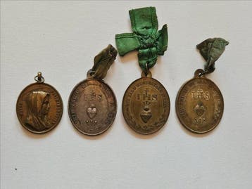 Belgique. Belgique. Médaille religieuse 1825 (Sans prix de