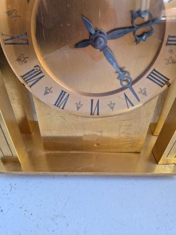 Klok - Hour Lavigne - goudkleurige messing - 1970-1980, Antiek en Kunst