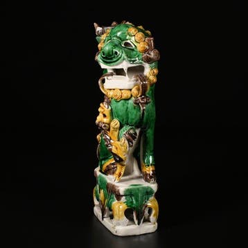Figuur - chien de fo en porcelaine émaillé - Porselein -