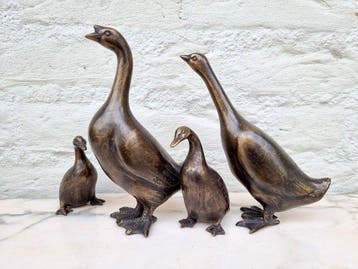Figurine - A goose family (4) - Bronze