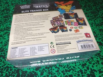 Pokémon - 1 Boîte de dresseur élite - Sun & Moon - Hidden, Nieuw
