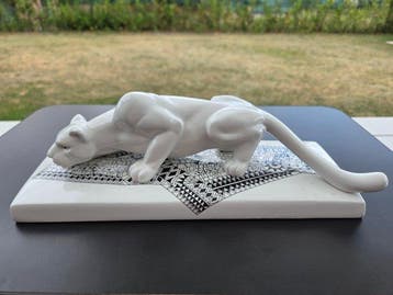 Meissen, hugo boss X Meissen prestige display - Beeldje -